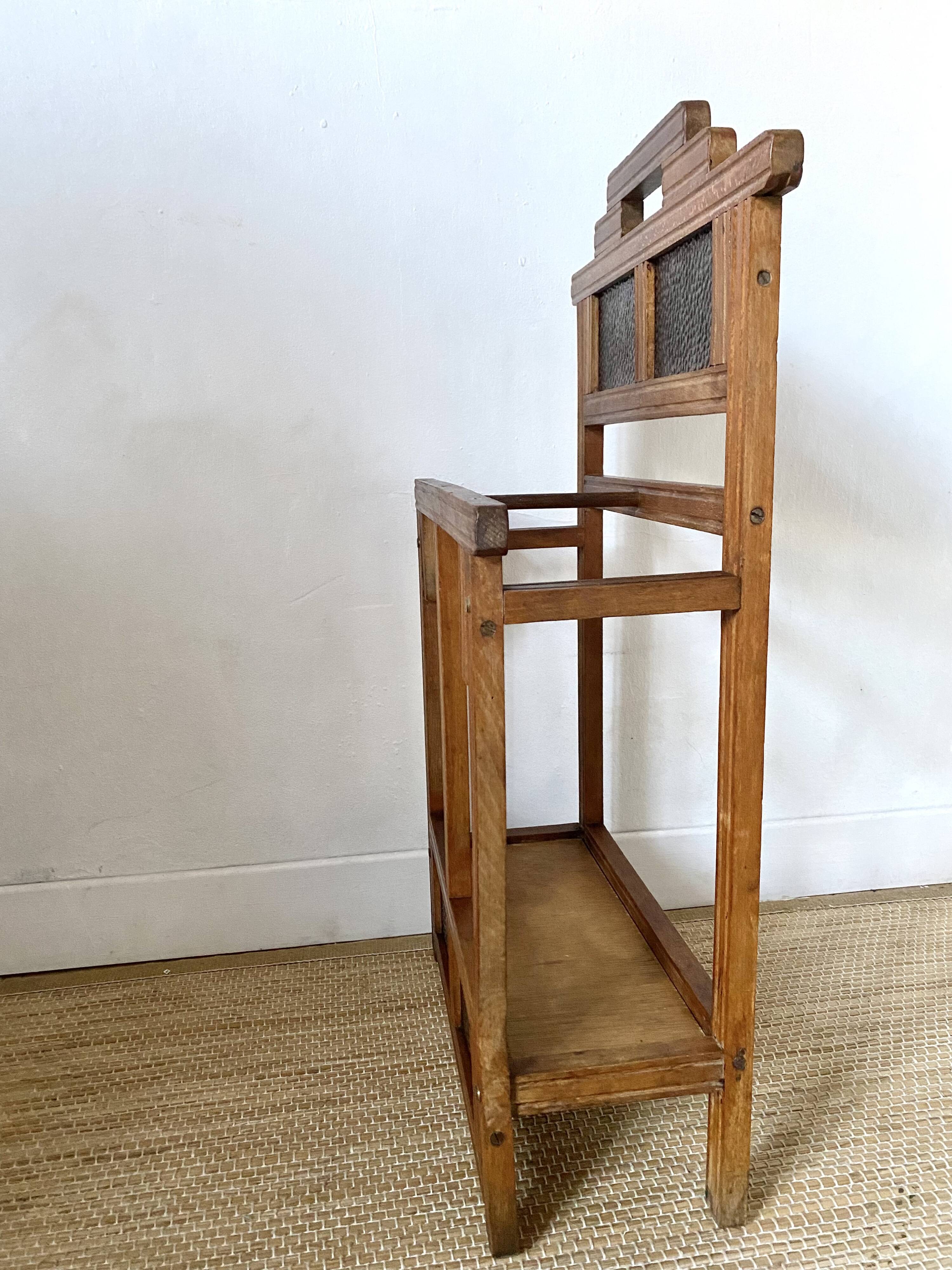 Art Deco Umbrella Door