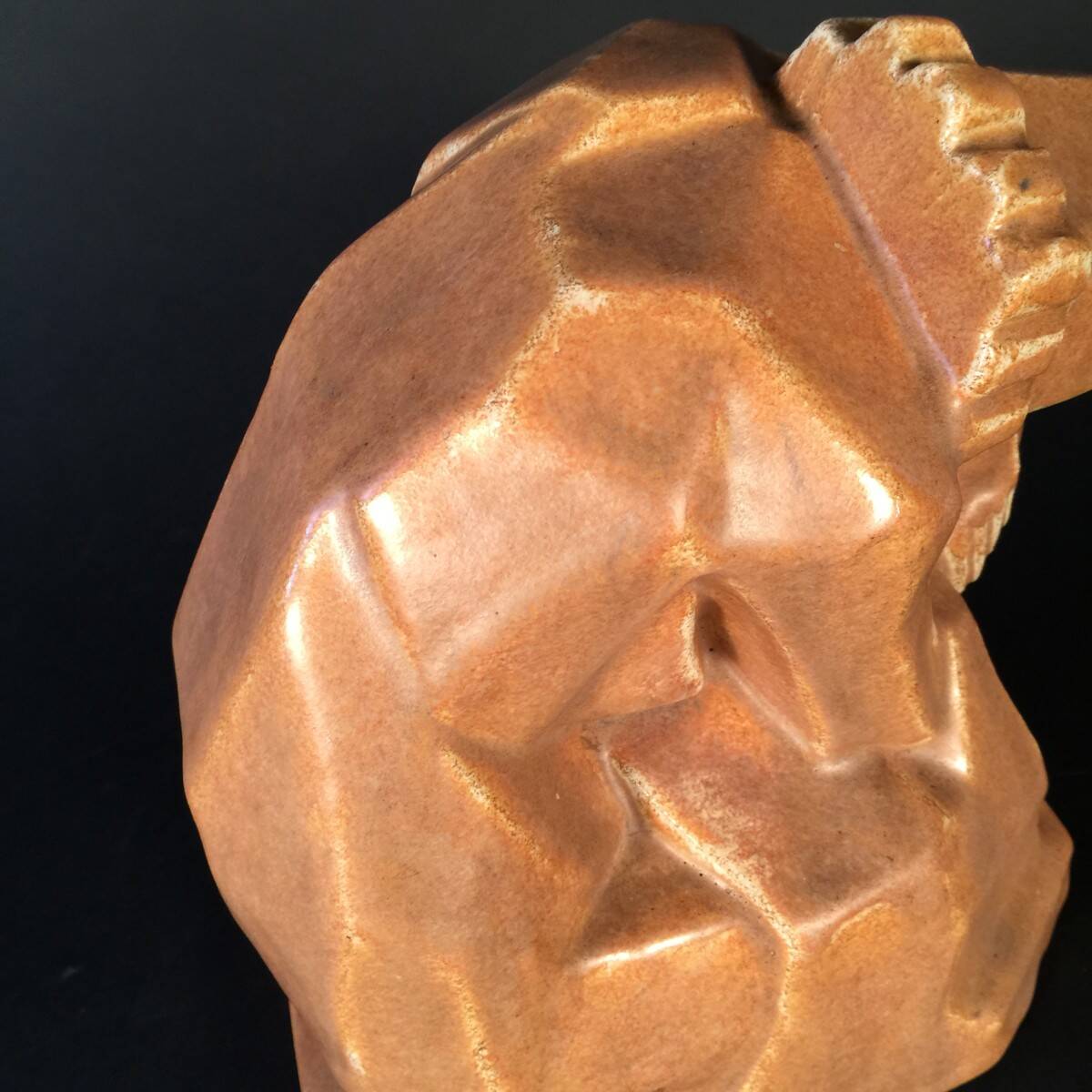 Angelo Hecq / Roger Guérin "Nude Woman" in cubist-style stoneware - circa 192.