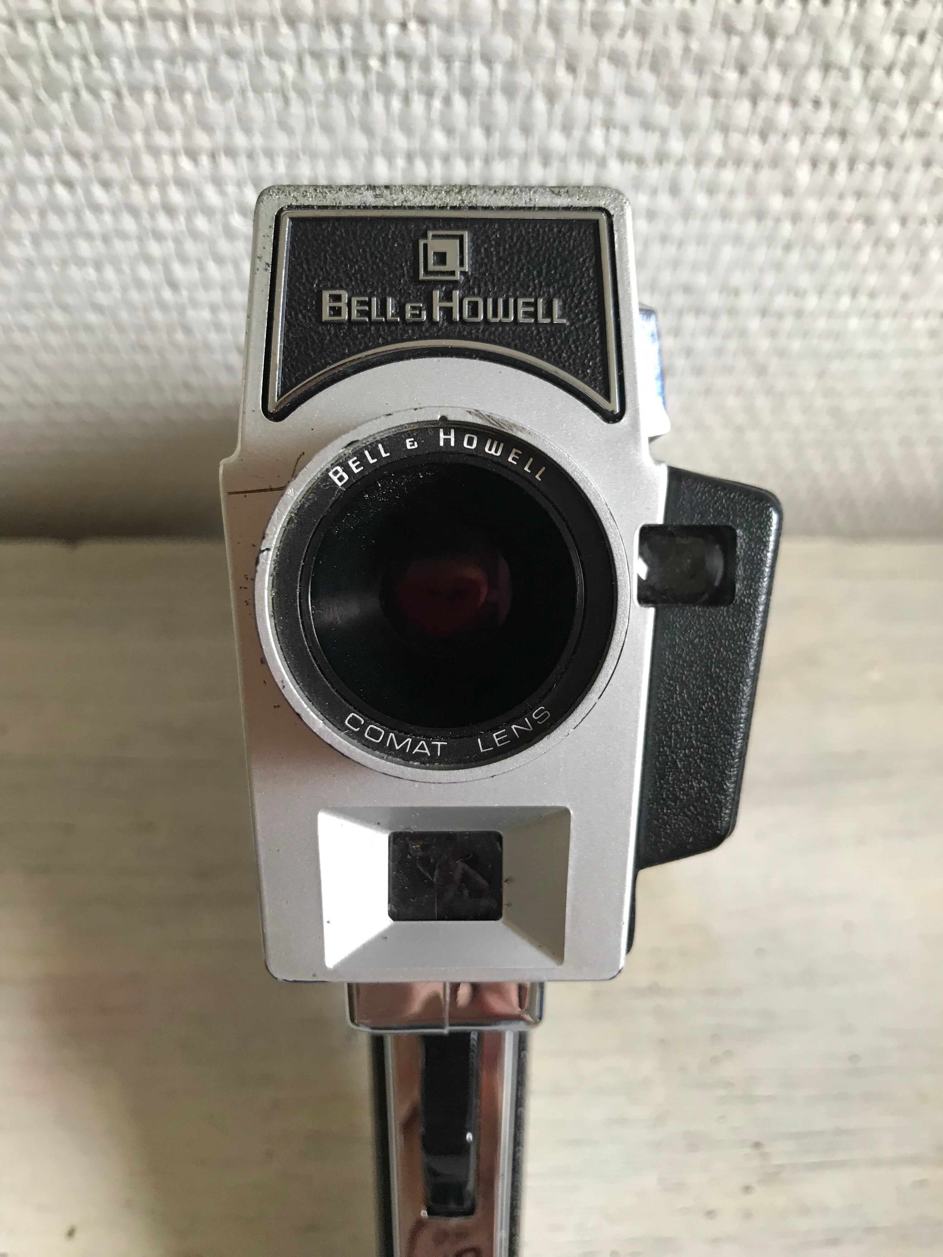 Vintage Camera Super Bell and Howell 372 Selency