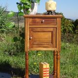 Antique Louis XVI style bedside table in walnut, with a marble top.