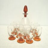 Set of 10 cup and carafe glasses
