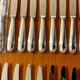 Christofle pearls, 24 knives excellent condition with box