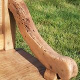 Corner bench