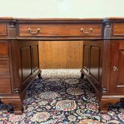 Classic English desk with green leather