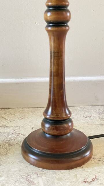 Candle holder lamp with walnut effect, vintage.