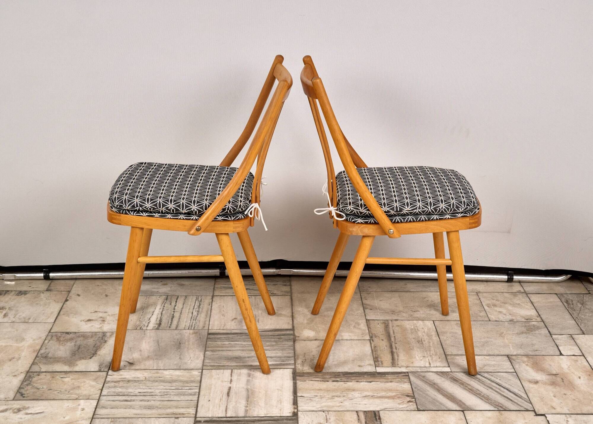 Set of 2 H-214 Dining Chairs by Jindřich Halabala, 1930s, Czechoslovakia