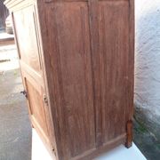 Furnished cooler of profession trade brewery in late XIX century oak bar