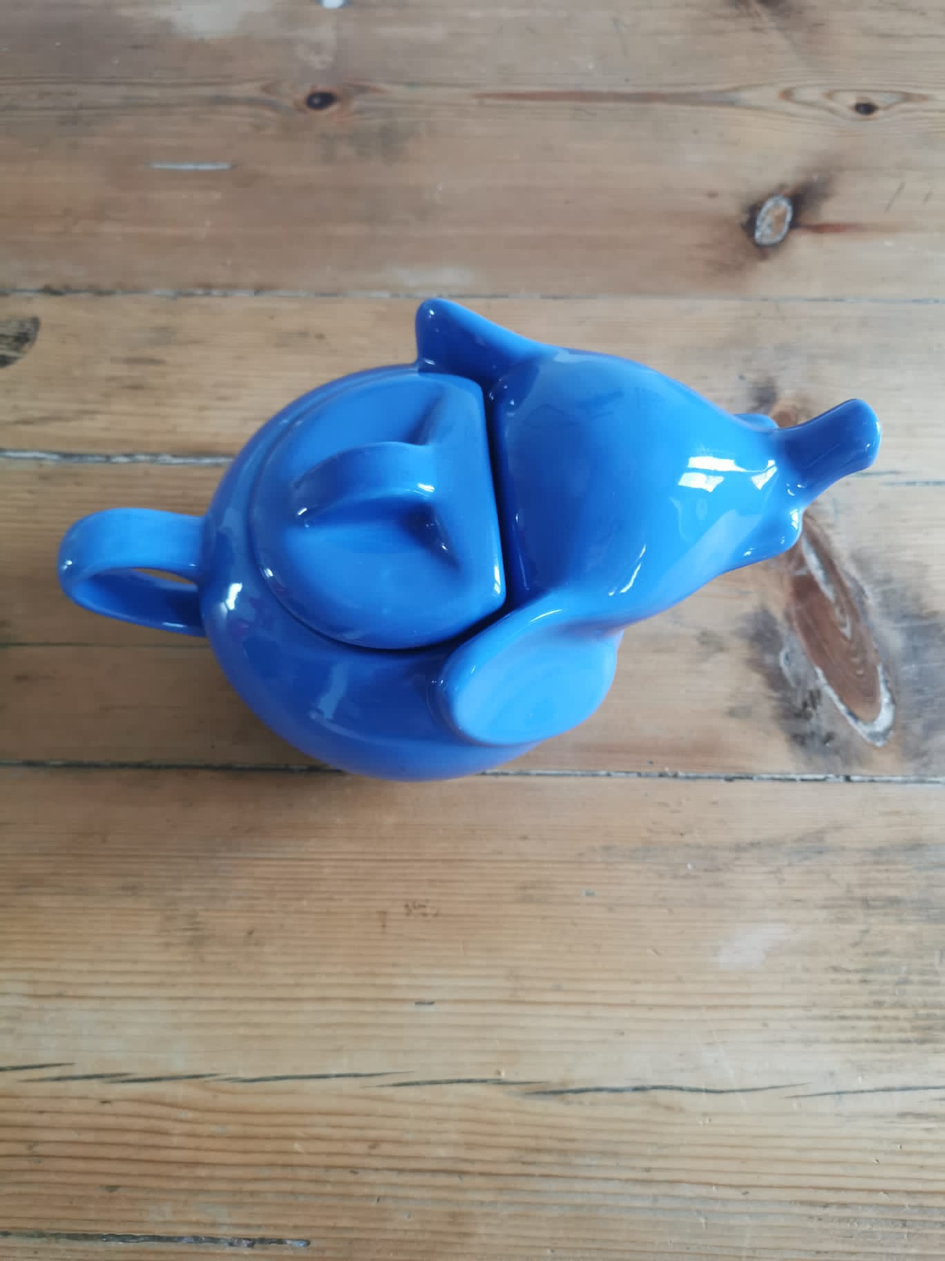 Lipton elephant teapot