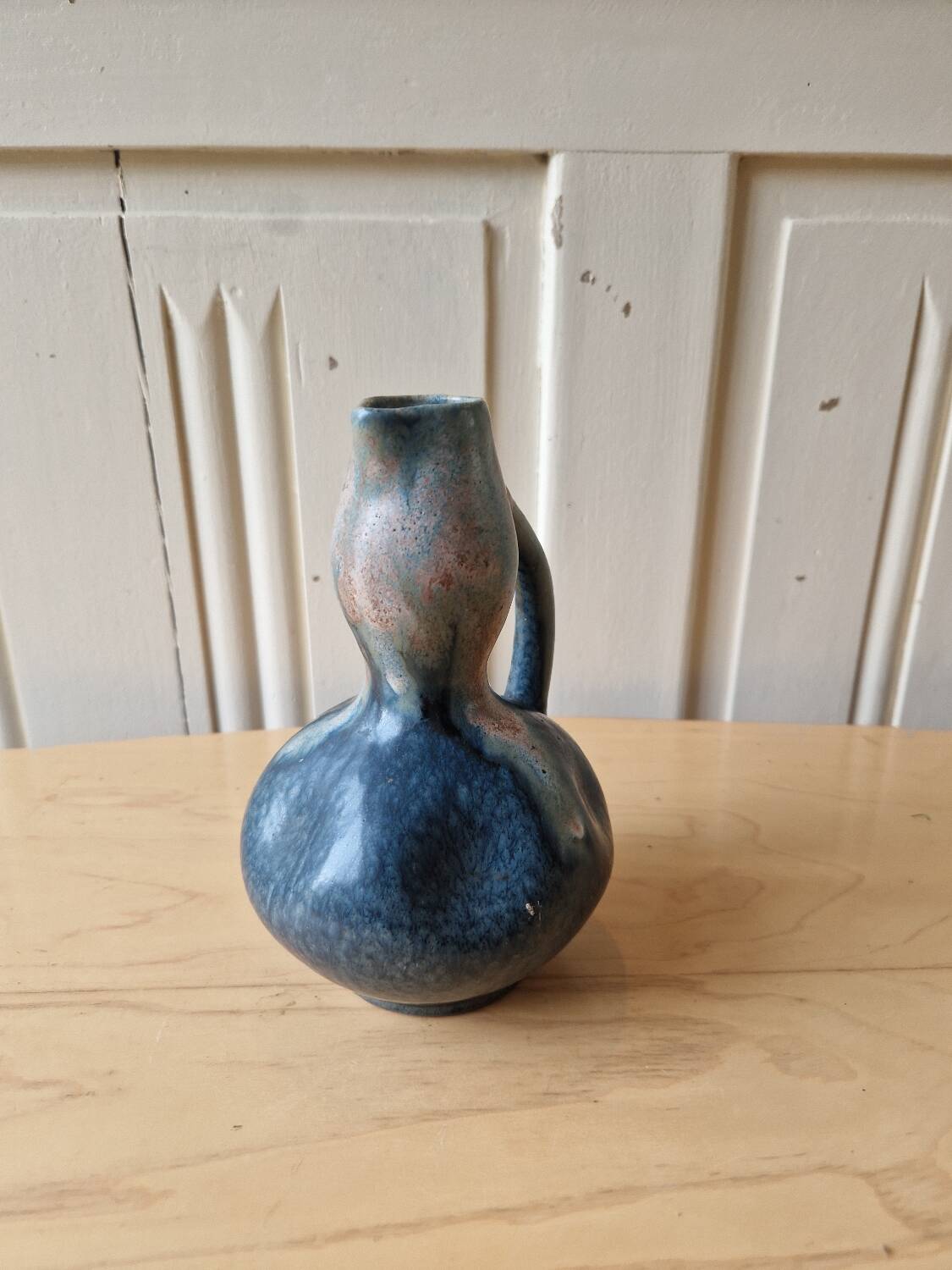 Jean-Marie MAURE - Puisaye stoneware. Flamed stoneware vase with blue decoration.