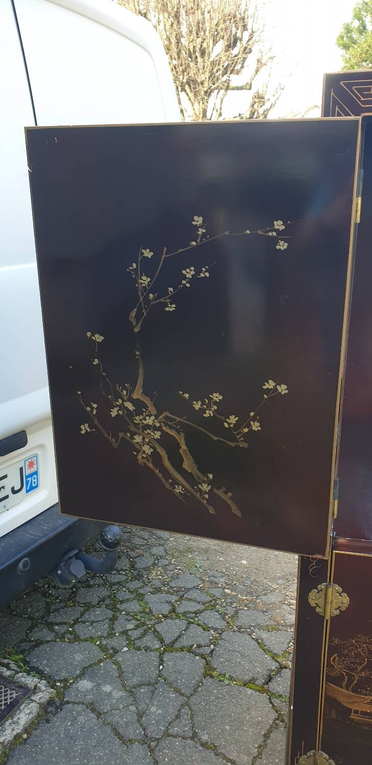 Chinese lacquer TV cabinet from the seventies