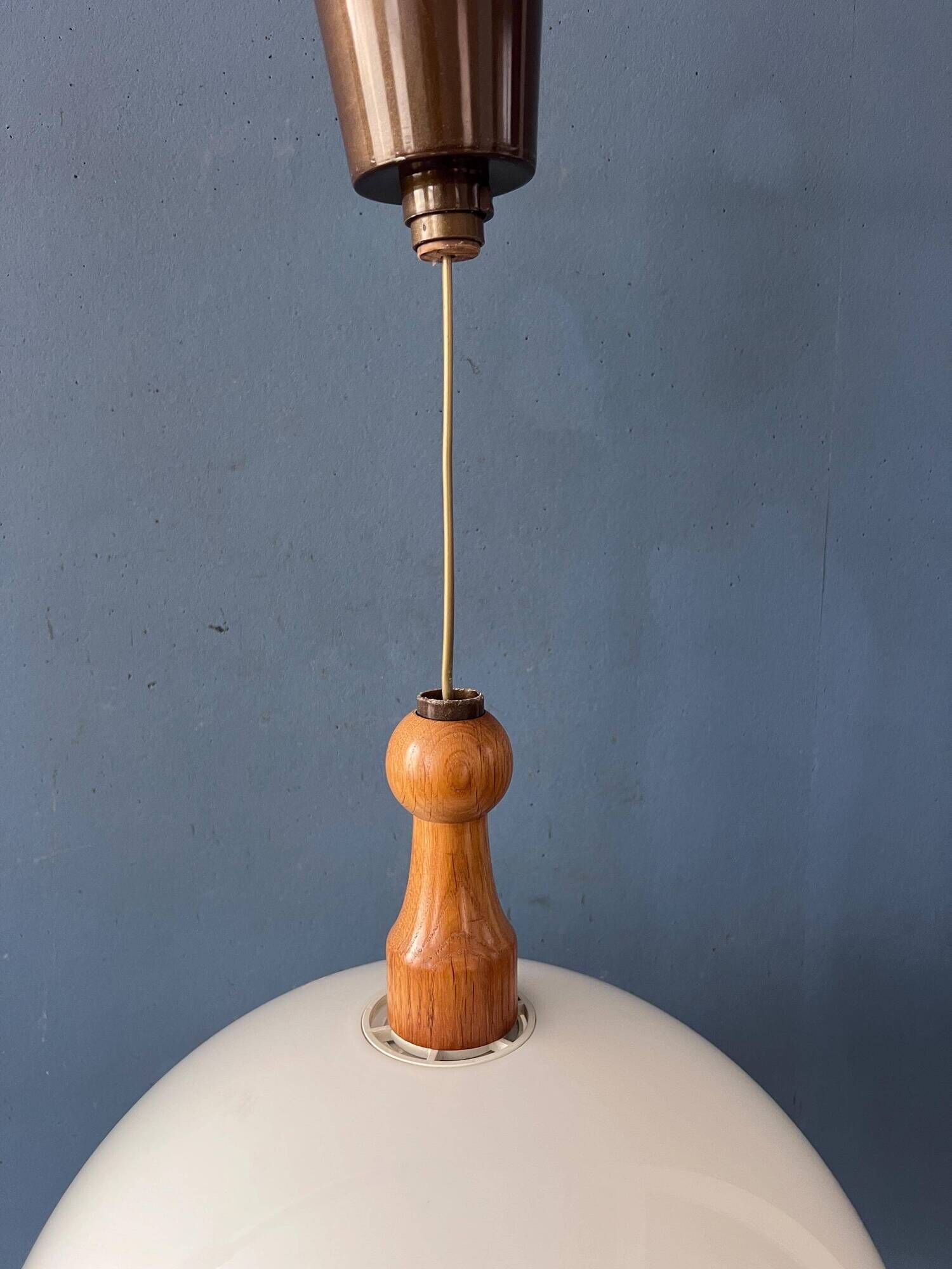 Vintage white wooden Steinhauer suspension, pendant lamp in plexiglass.