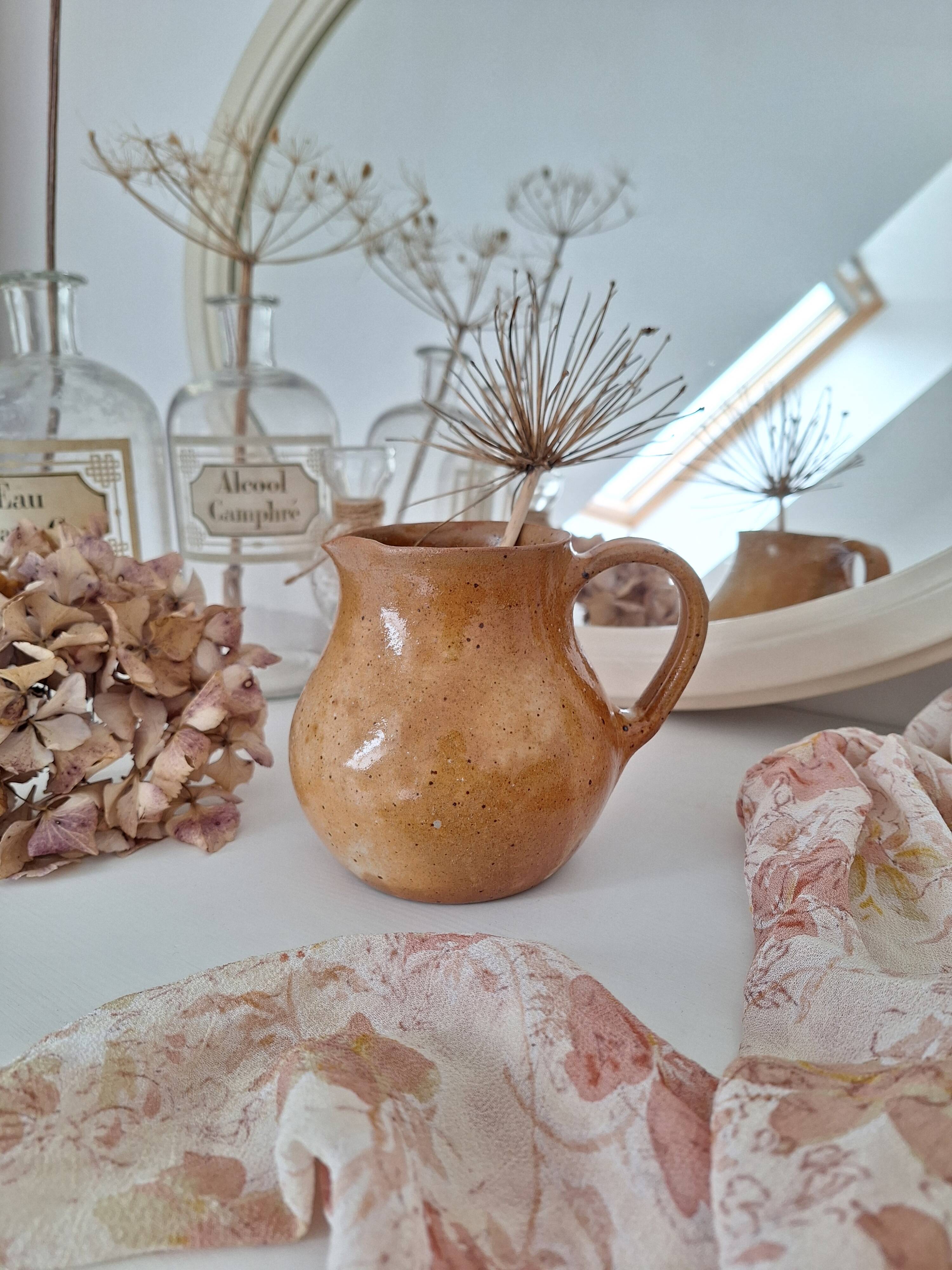 Stoneware jug from the 1970s