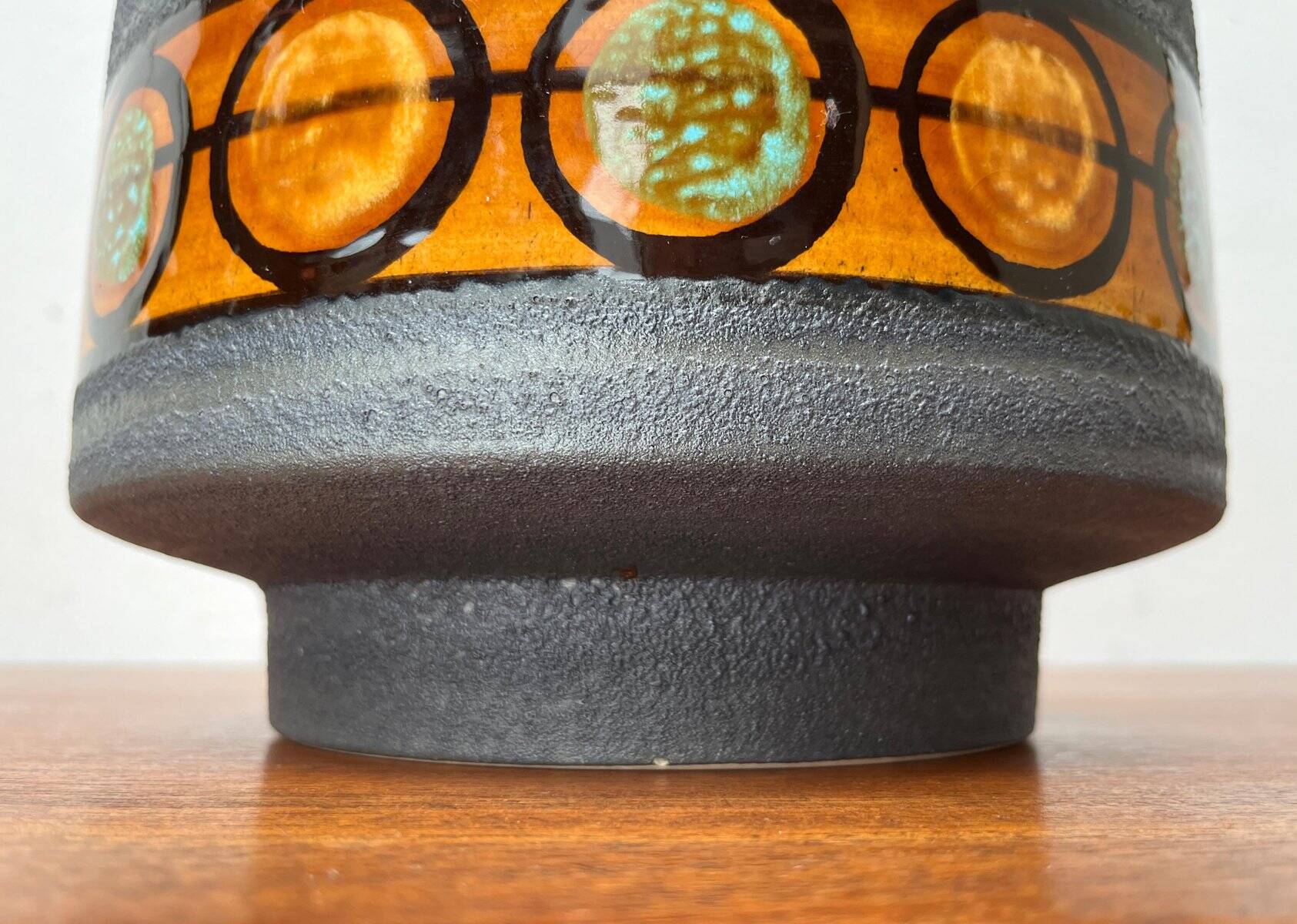 Mid-century brutalist West German pottery punch bowl and cups by WGP of Dümler & Breiden, 1960s, set of 10.