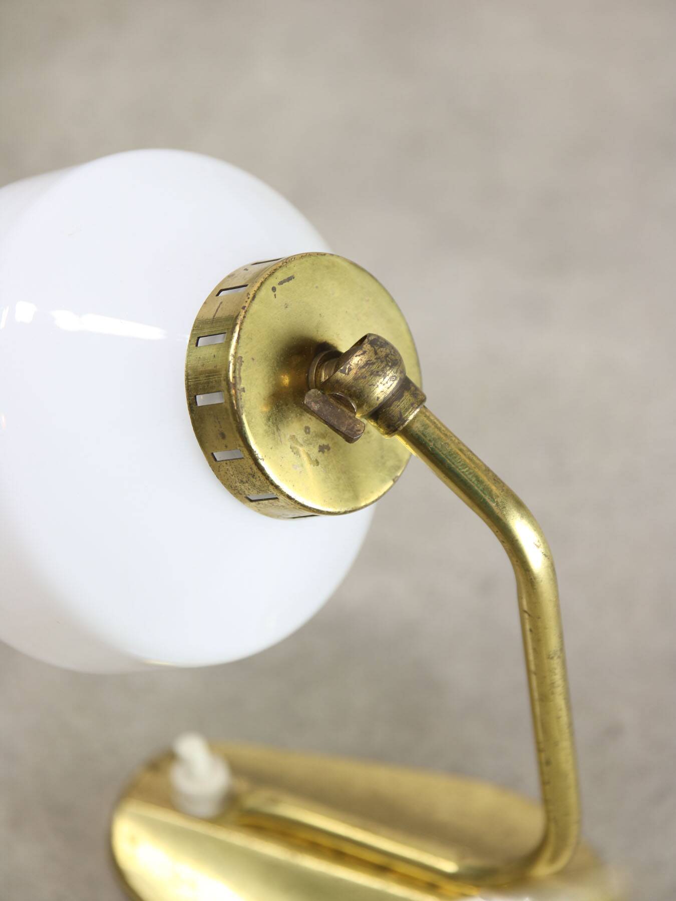 Mid-Century Italian Brass and Opaline Table Lamp