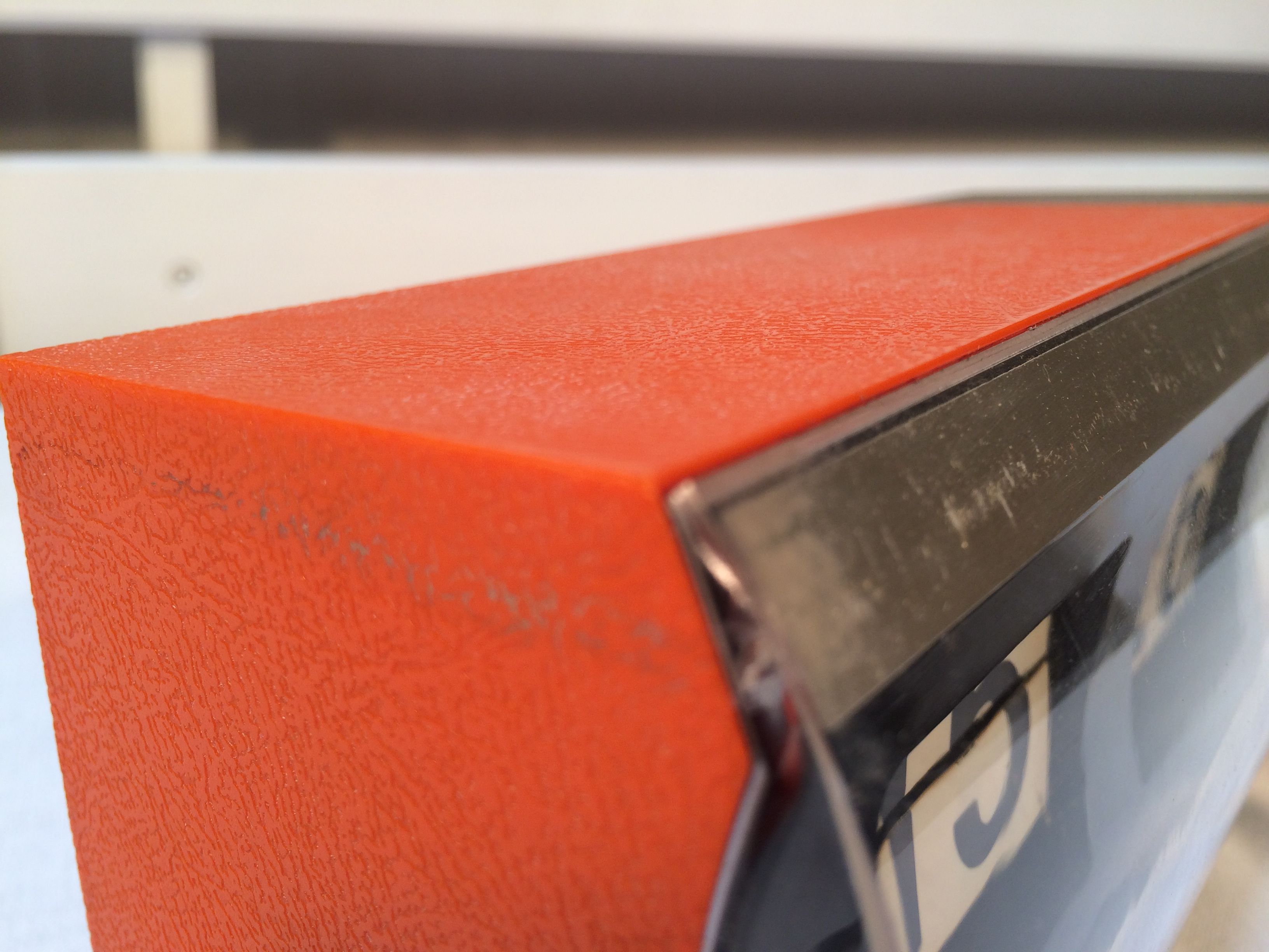 Vintage Jaz flip flap alarm clock model Vibric - 1974 - Orange and Gold