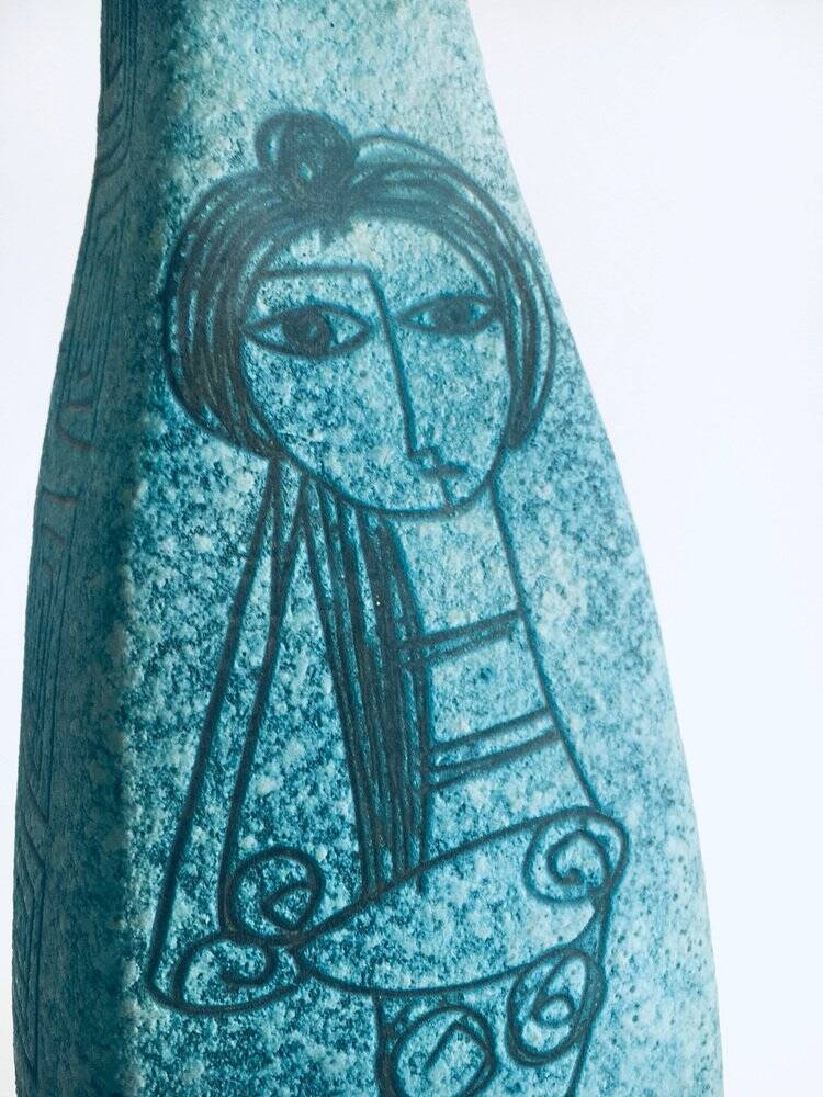 Art ceramics sgraffito table lamp attributed to Alvino Bagni for Raymor, Italy, 1960s.