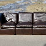 Modular sofa made up of 3 leather armchairs. Circa 1970