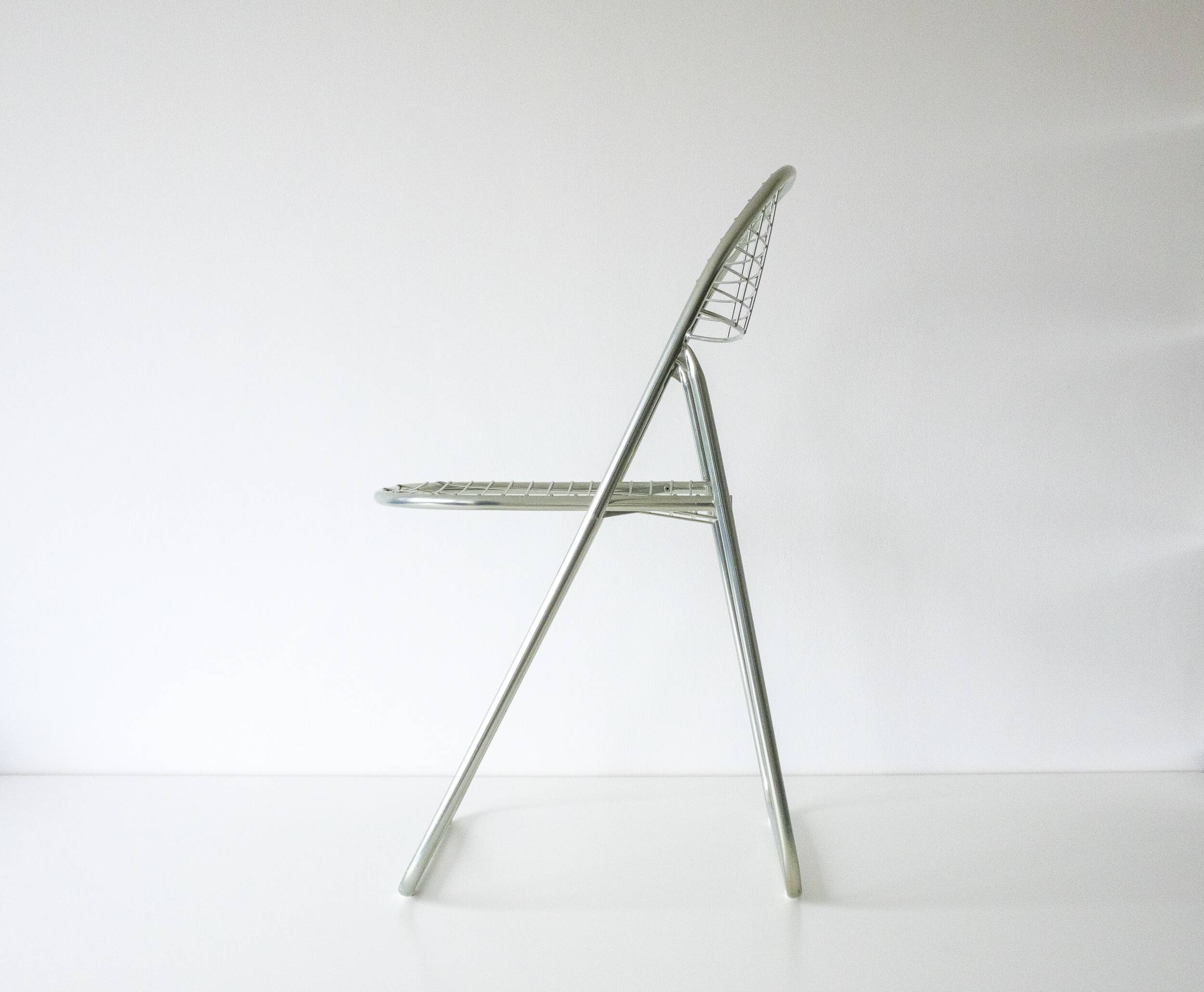 Chairs Niels Gammelgaard