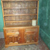 English elm vaisselier