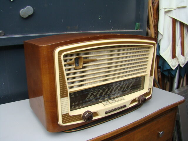 Poste de radio grammont ancien
