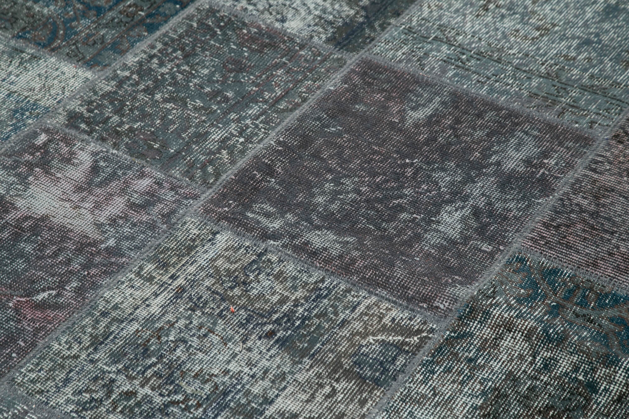 Handmade anatolian overdyed 173 cm x 240 cm grey patchwork rug