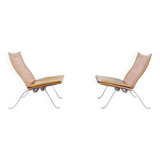 Imposante paire de fauteuils cuir et acier années 60'