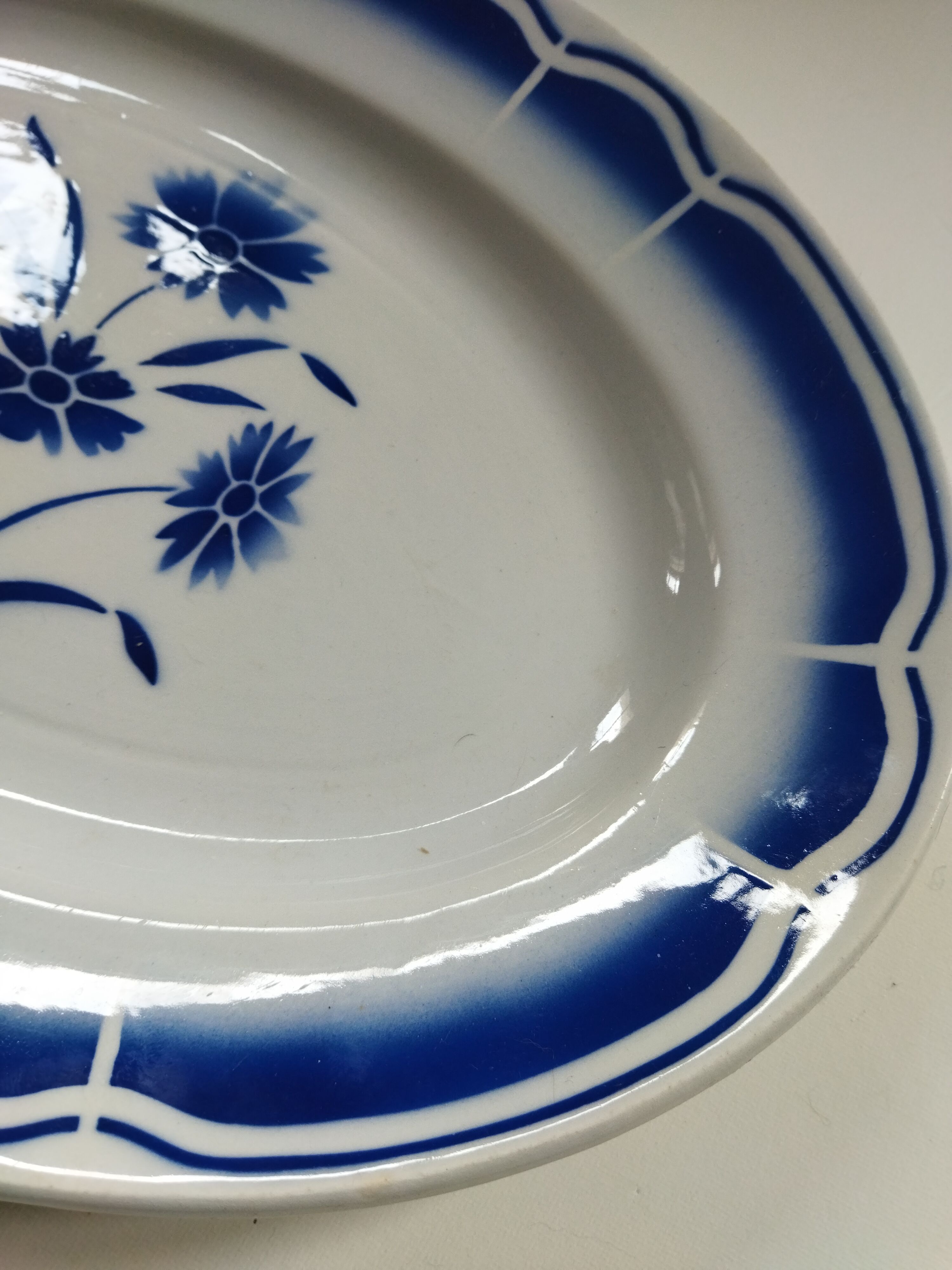 Plat en faïence Fénal Badonviller