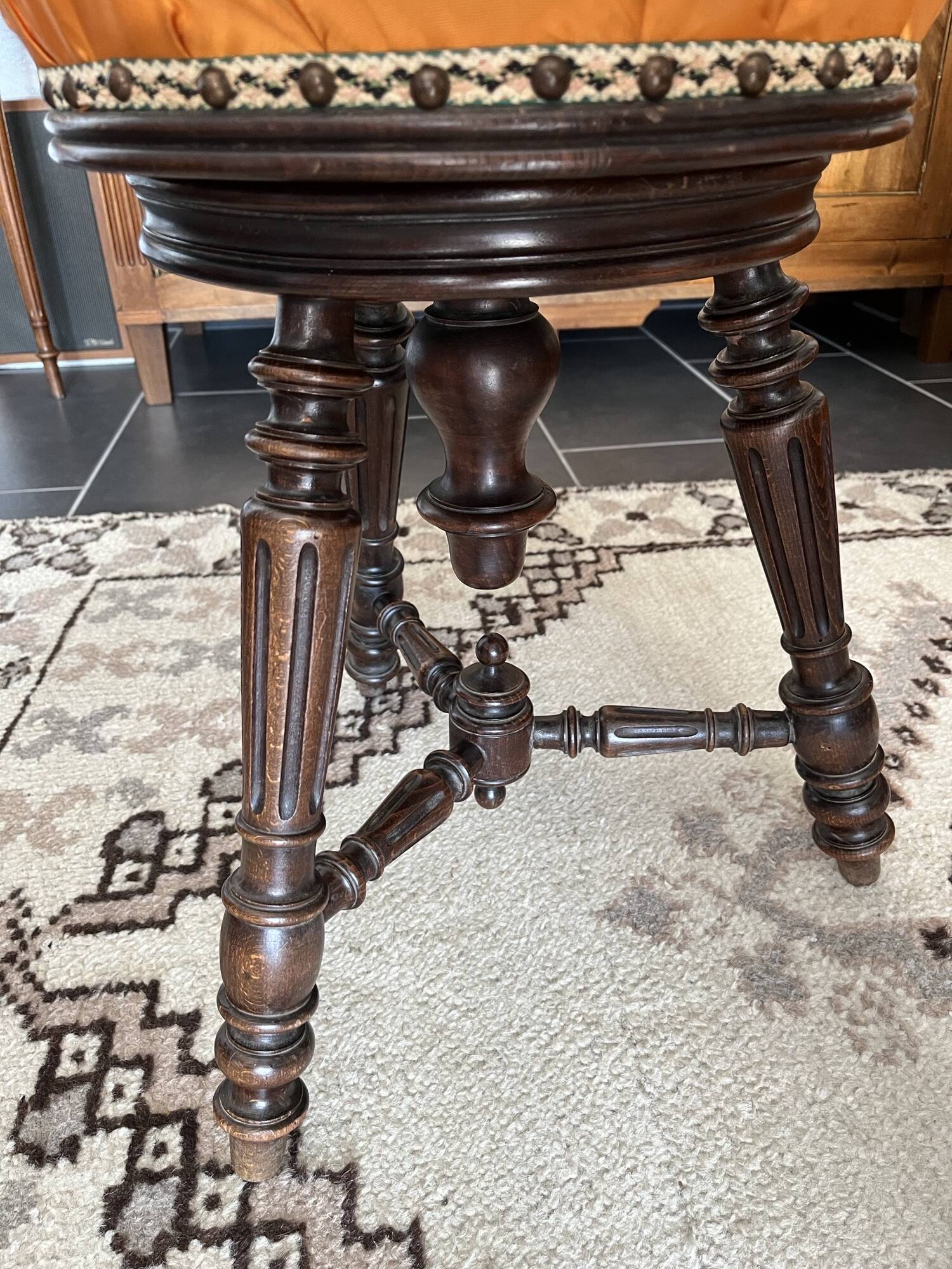 Tabouret de piano