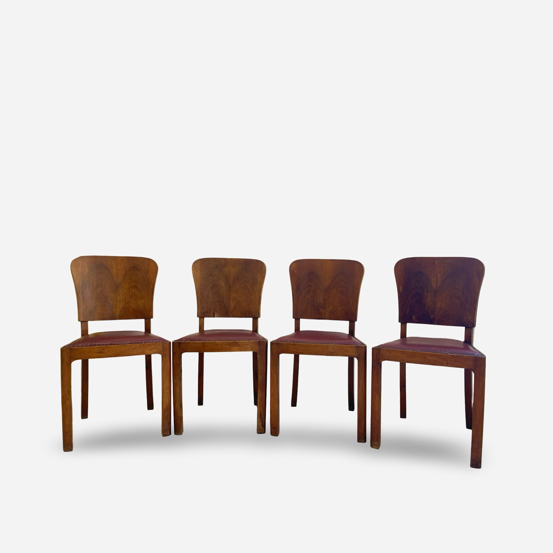 Set of 4 Art Deco dining chairs in walnut, Italy, 1930s-1940s.