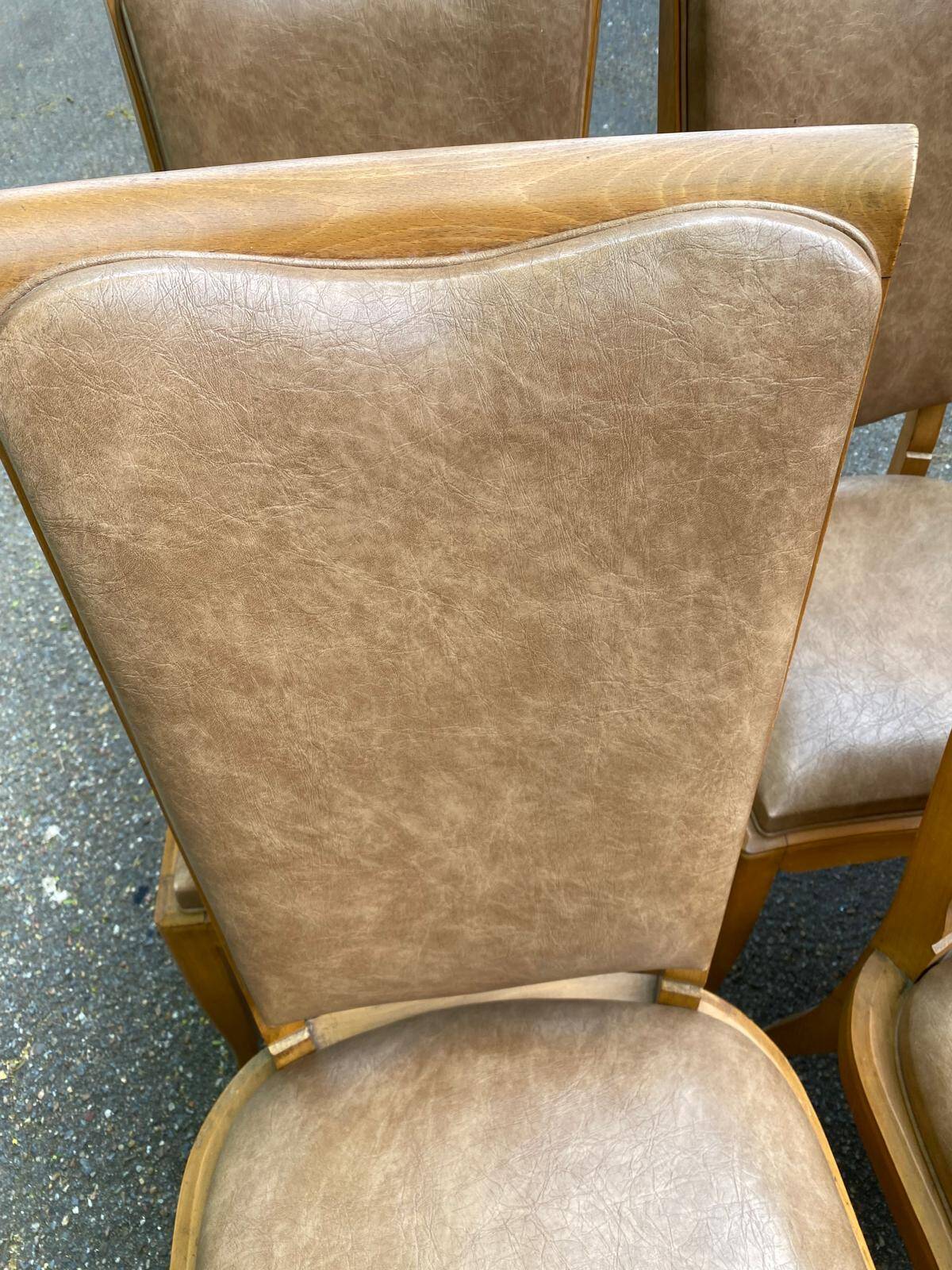 6 Scandinavian Art Deco dining chairs from the 1950s in leather.