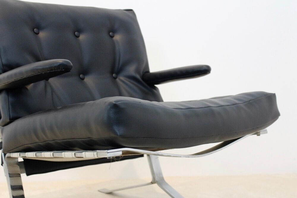 Chair black leather