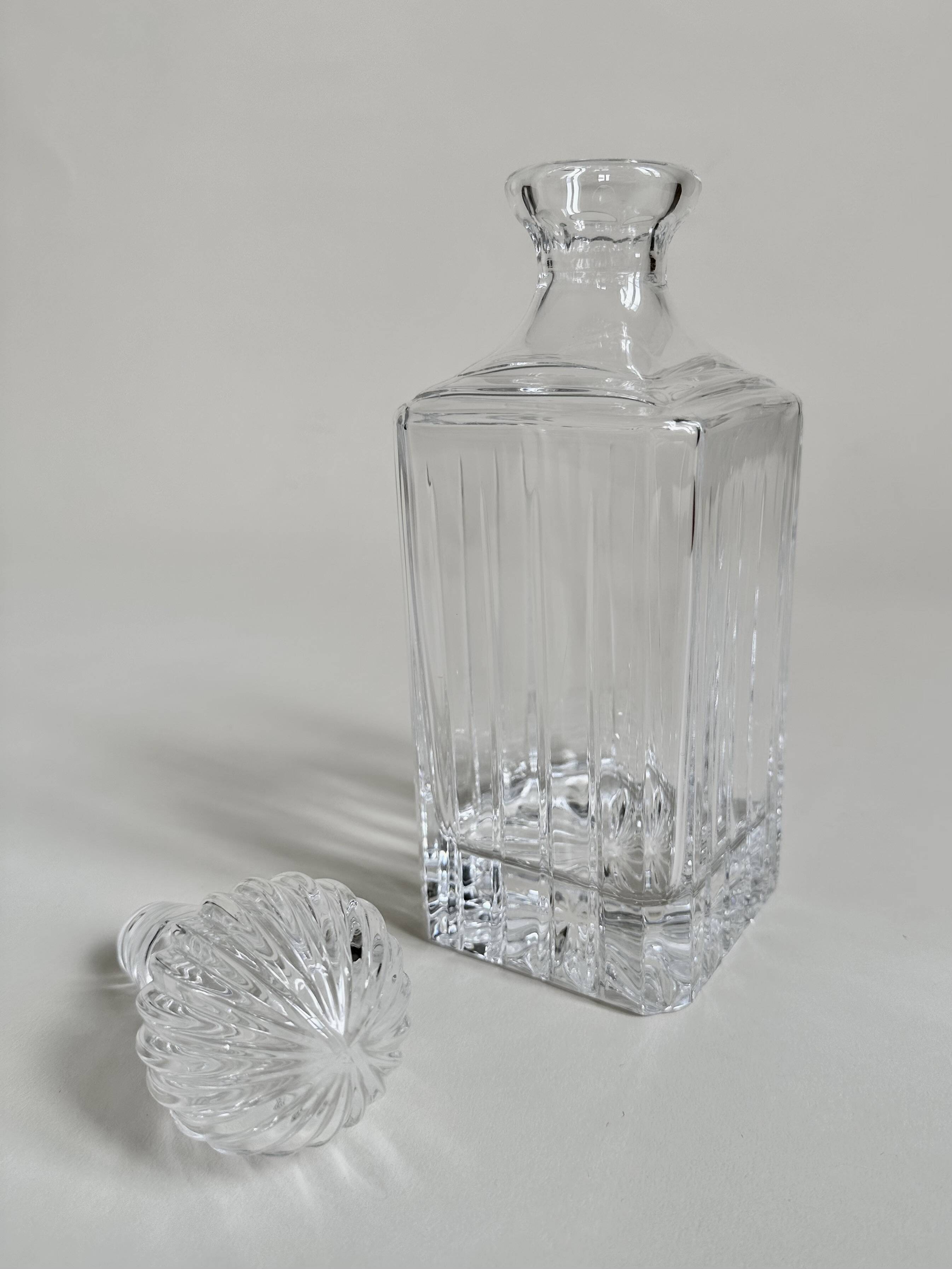 Thick glass whisky carafe