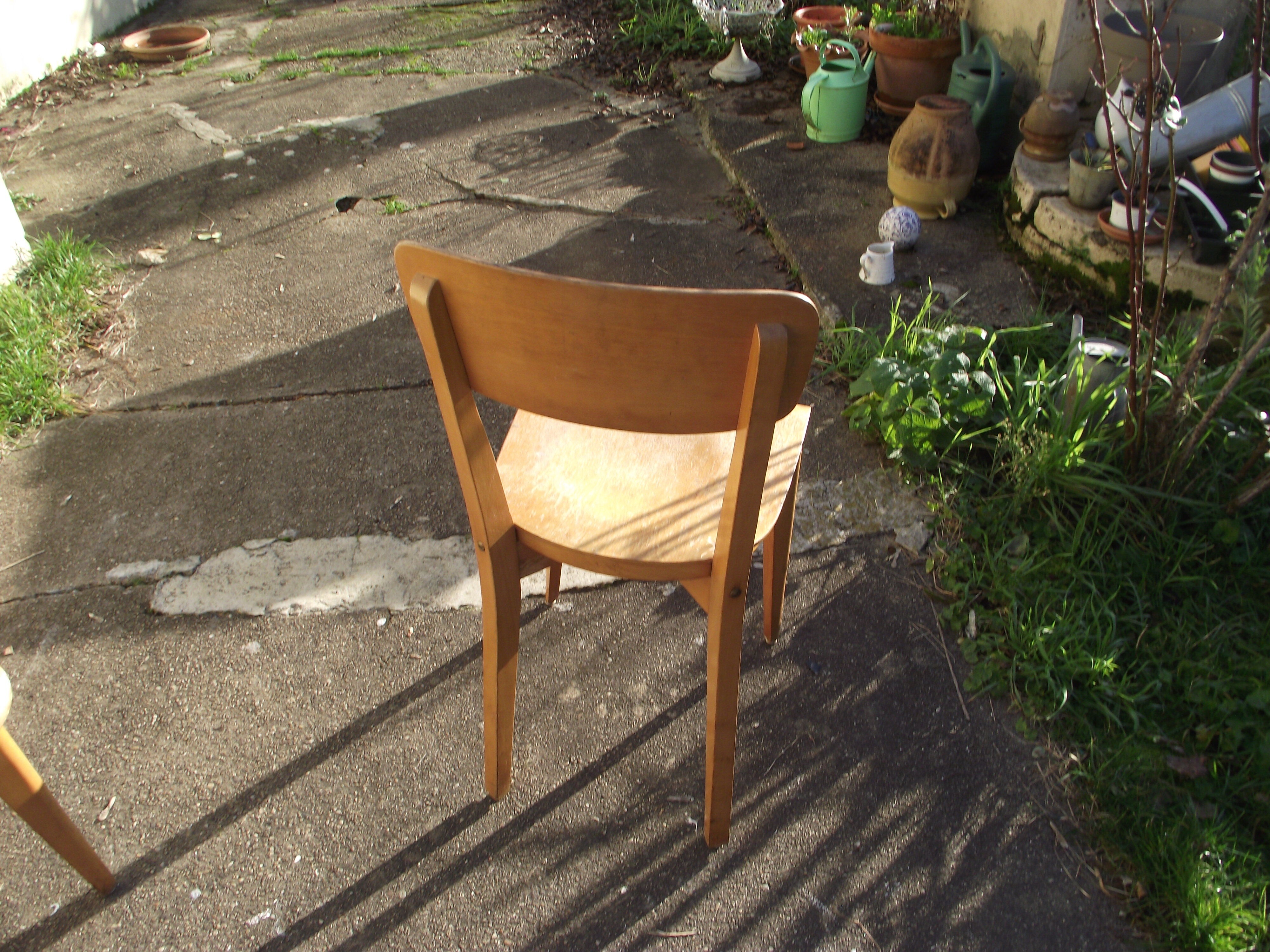 4 50s/60s bistro chairs