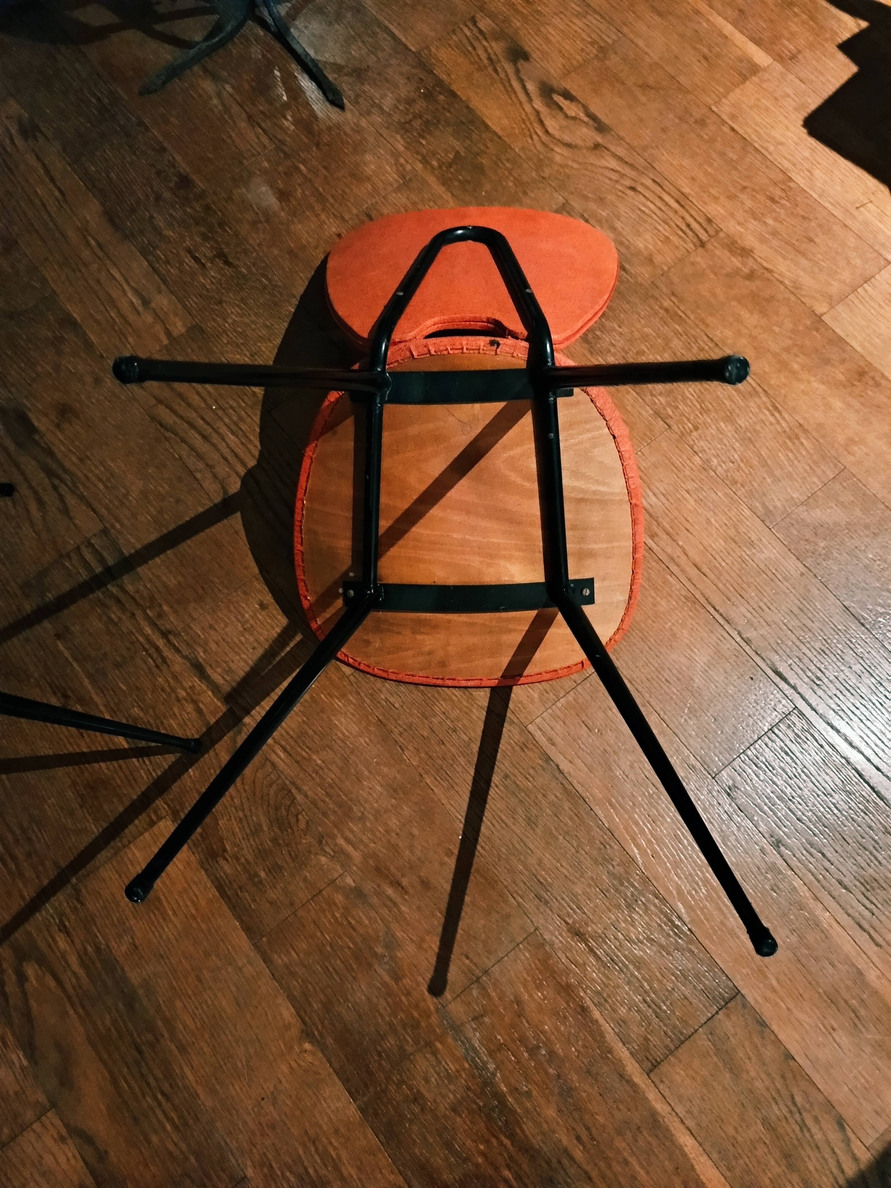 Pair of vintage chairs from the 50s/60s – black metal splayed legs