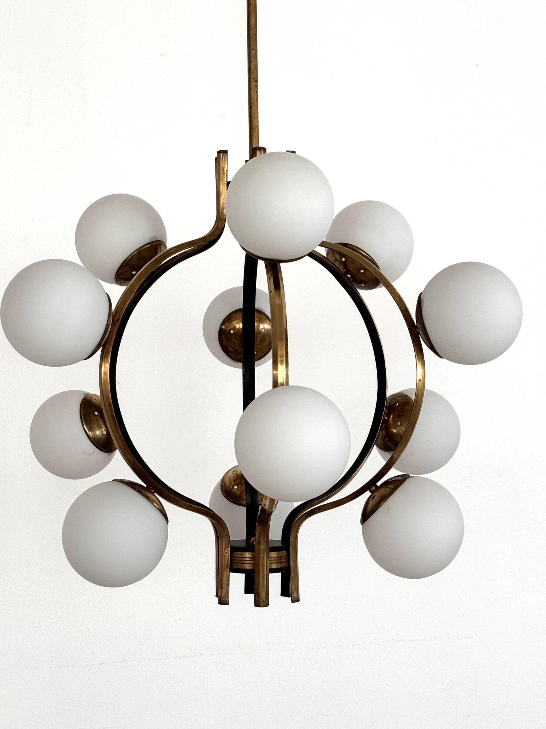 Stilnovo Italian Midcentury Chandelier, Brass & Opaline Glass, 1950s