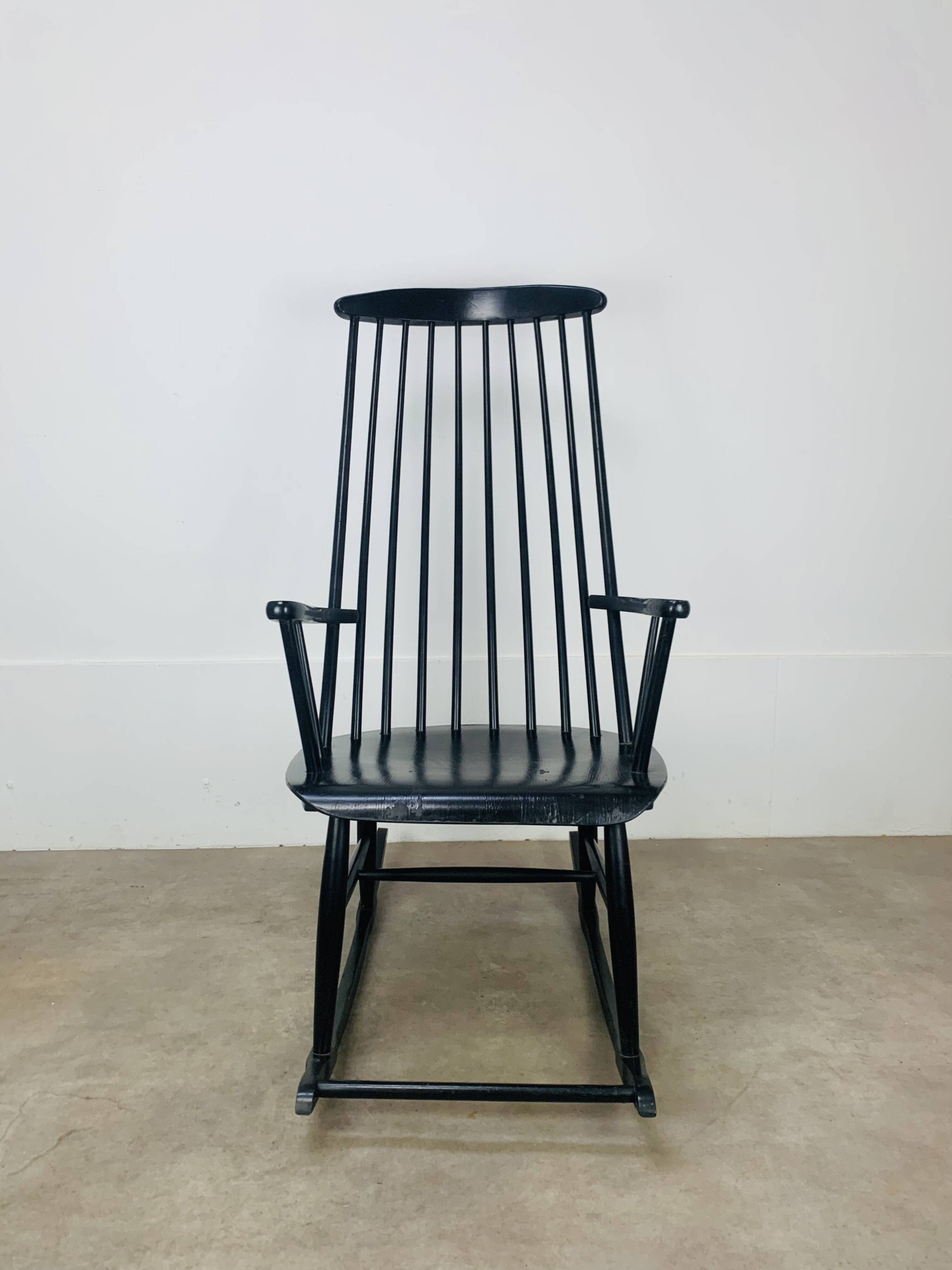 Scandinavian rocking chair in Tapiovaara style, 1960s