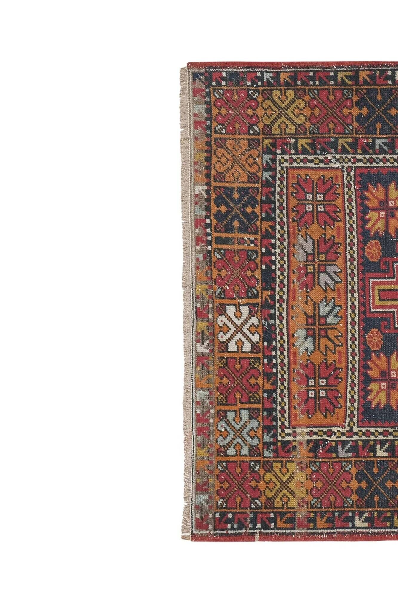 Vintage Turkish handmade rug 109x165 cm