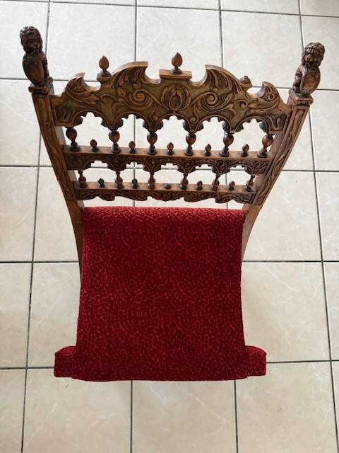 Folding church chair