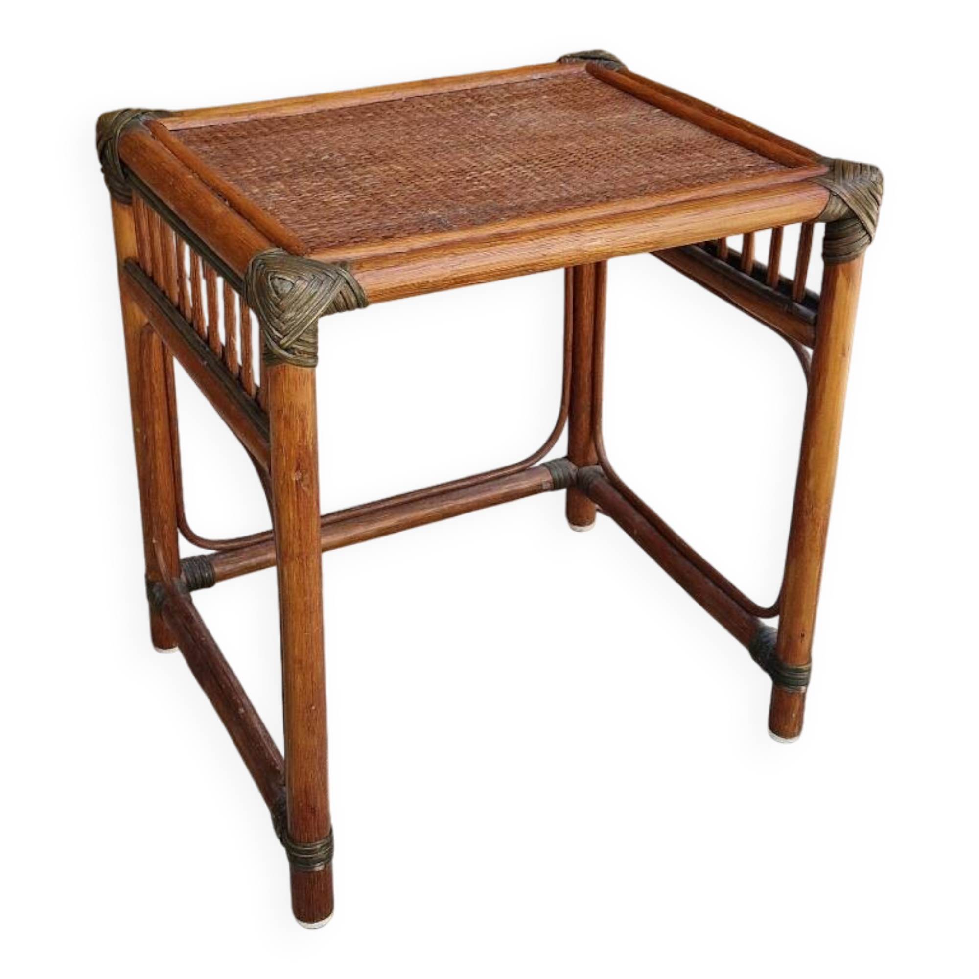 Table de chevet en rotin vintage