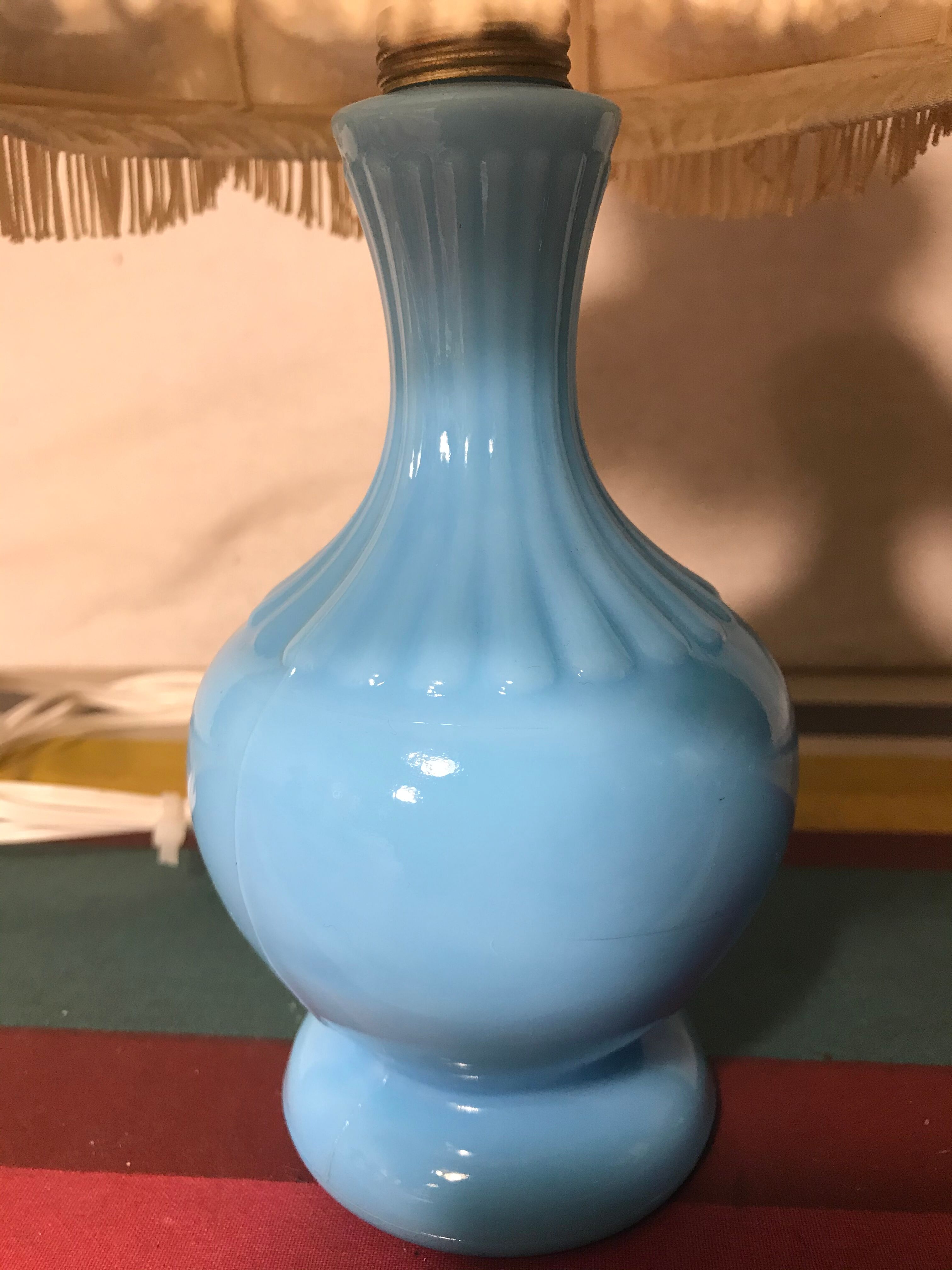 Ancienne lampe chevet corps opaline bleu + abat-jour crème vintage