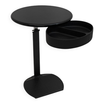 Table basse italienne moderne « Servese » du studio de design Kairos pour B&B Italia,