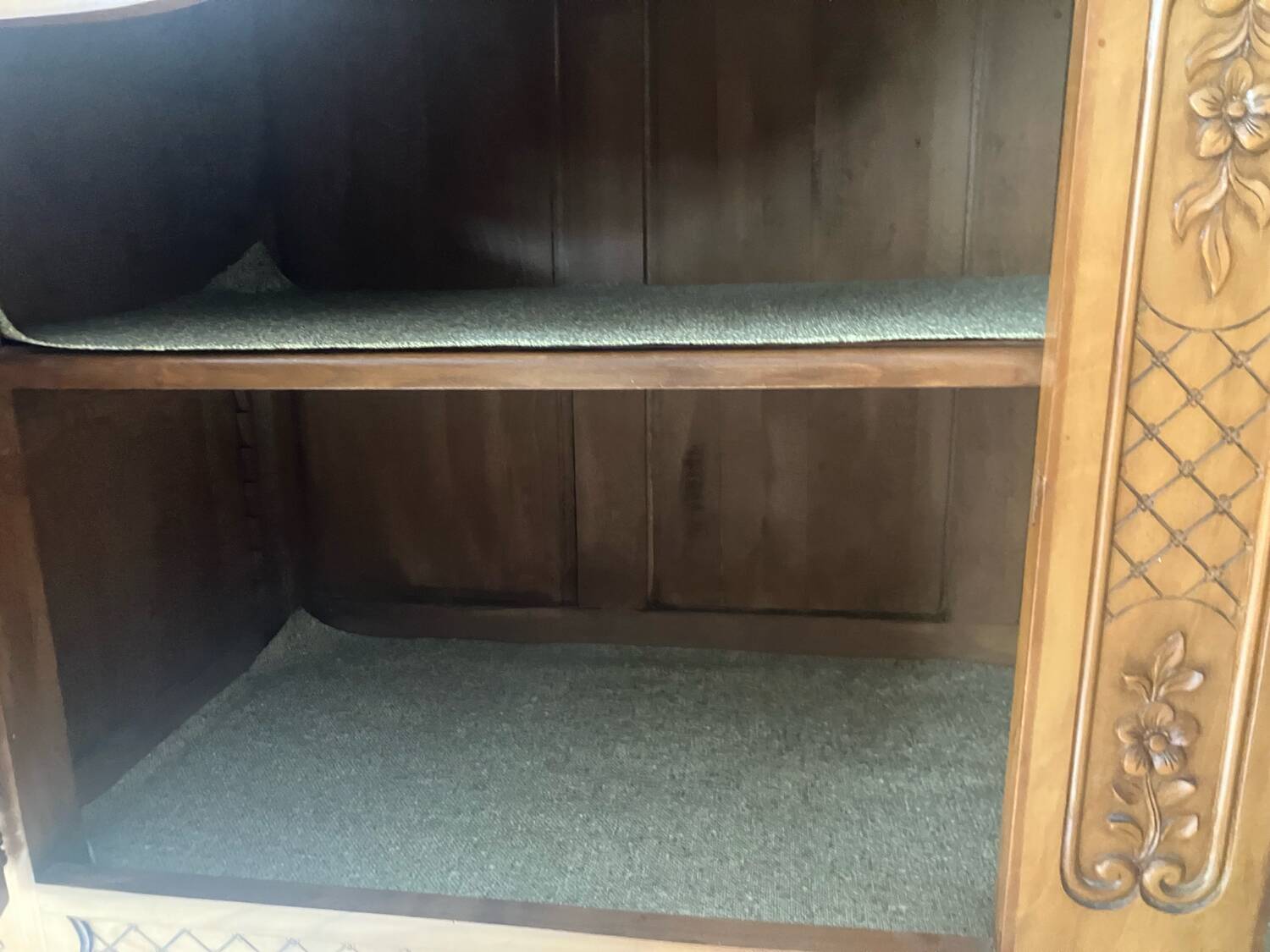 Buffet vintage en merisier massif