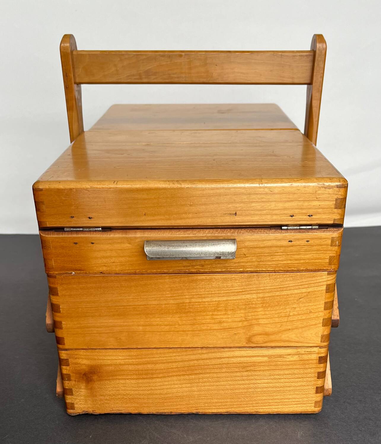 Vintage table worker