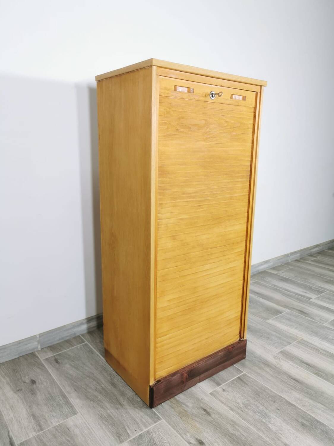 Armoire de bureau années 1940
