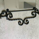 Twisted wrought iron wall-mounted coat rack