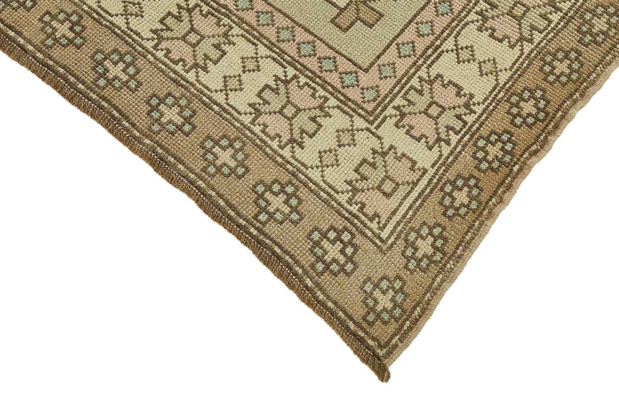 Turkish Vintage Anatolian Rug 134 cm x 237 cm
