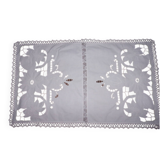 Table runner