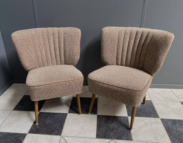 ensemble de 2 chaises de cocktail marron des années 1960