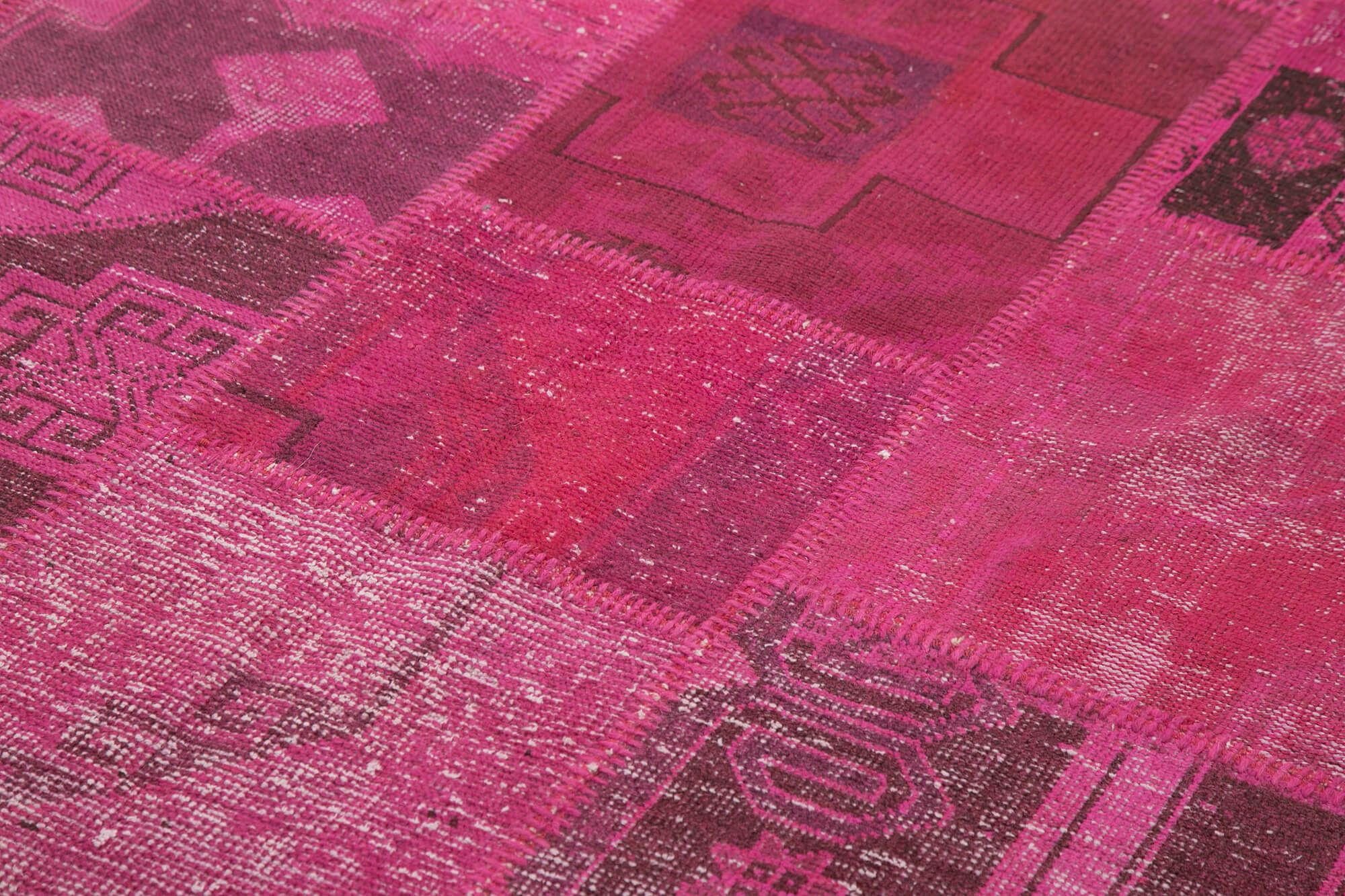 Hand-knotted oriental vintage 198 cm x 302 cm pink patchwork carpet