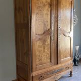Armoire en loupe d’orme Louis XV, XVIIIème siècle